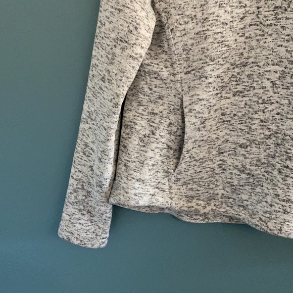 Kyodan Fleece lined pullover in small - Picture 5 of 6